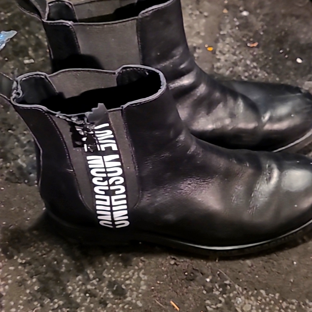 Love Moschino ankle boots